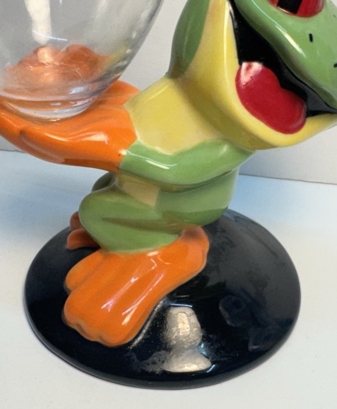 Rainforest Cafe Cha Cha Tree Frog Wine Glass Goblet gallery