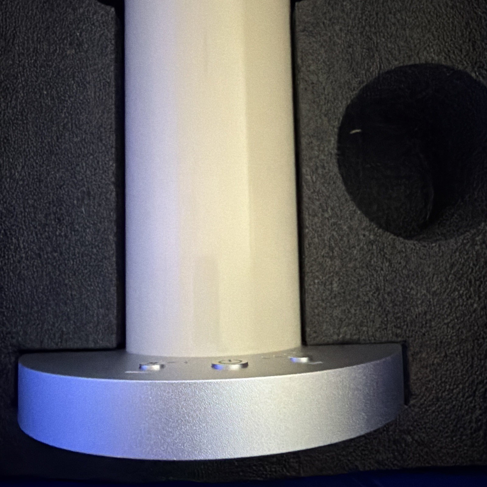Aromasoul A900S Waterless Scent Diffuser Starter Kit - 1500 Sq Ft Coverage gallery