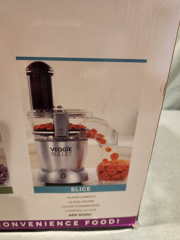 Veggie Bullet 12 Piece Set 3 Functions Slice Shred Spiralize Food Processor NEW gallery