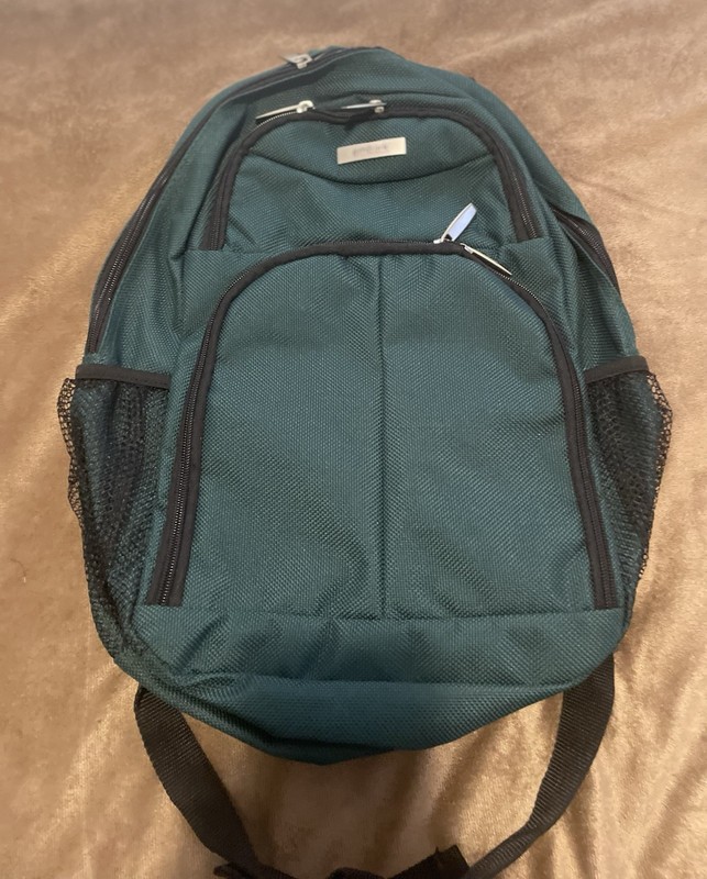 Embark Green Black Hiking Backpack Polyester Padded Mesh Side Pockets 17x13