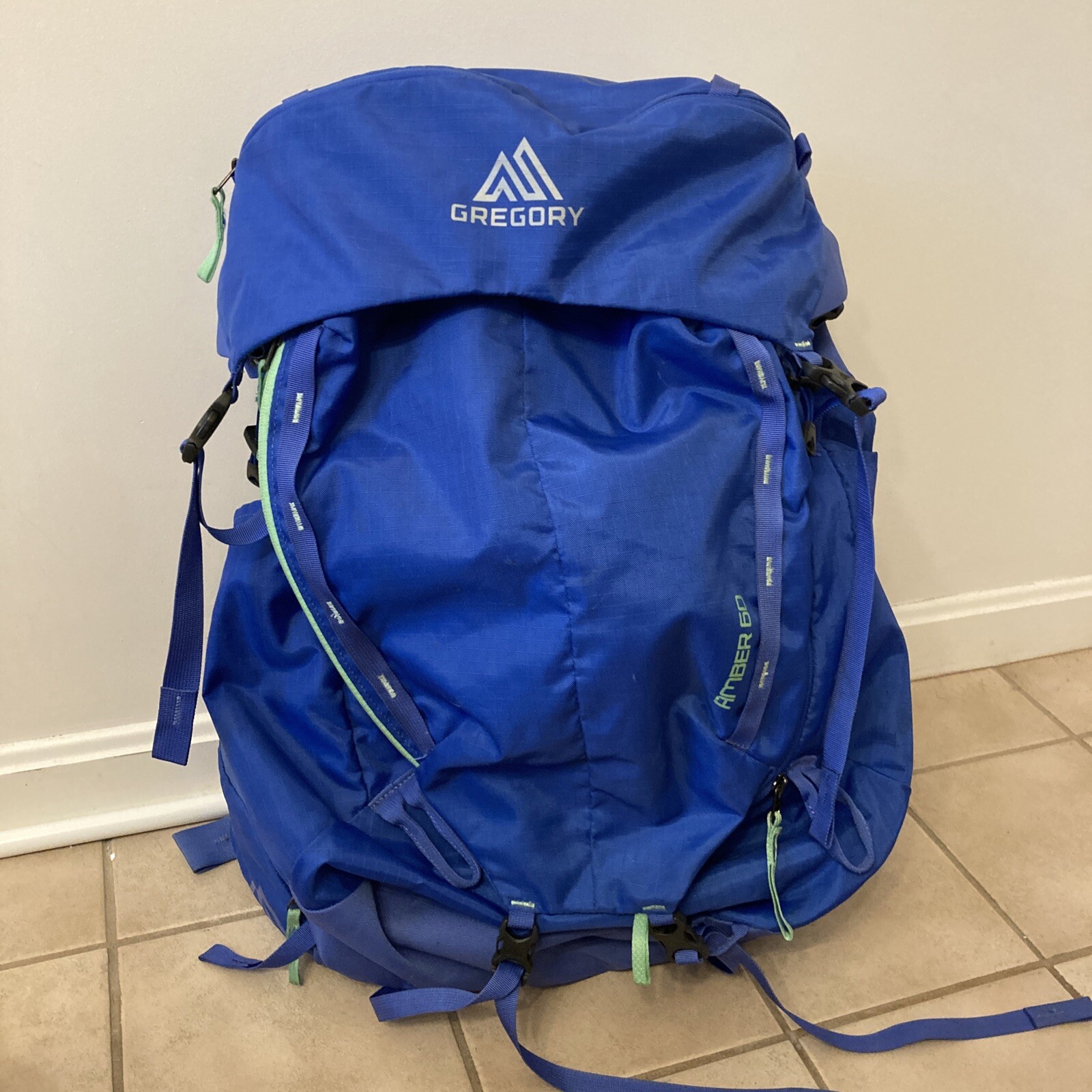 Gregory Amber 60L Backpack Blue with Internal Frame READ