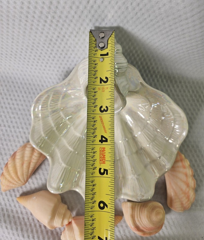 Sea Shell Iridescent Soap Dish EUC With Set Of 4 NEW Sea Shell Soaps gallery
