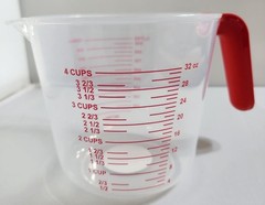 Clear Plastic 4 Cup Measuring Cup with Red Handle – 32 oz Kitchen Measure