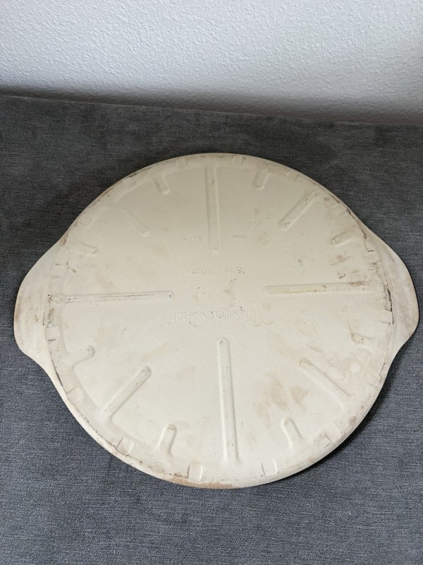 Pampered Chef Large Round Stone Handles #1371 15" Pizza Stone gallery