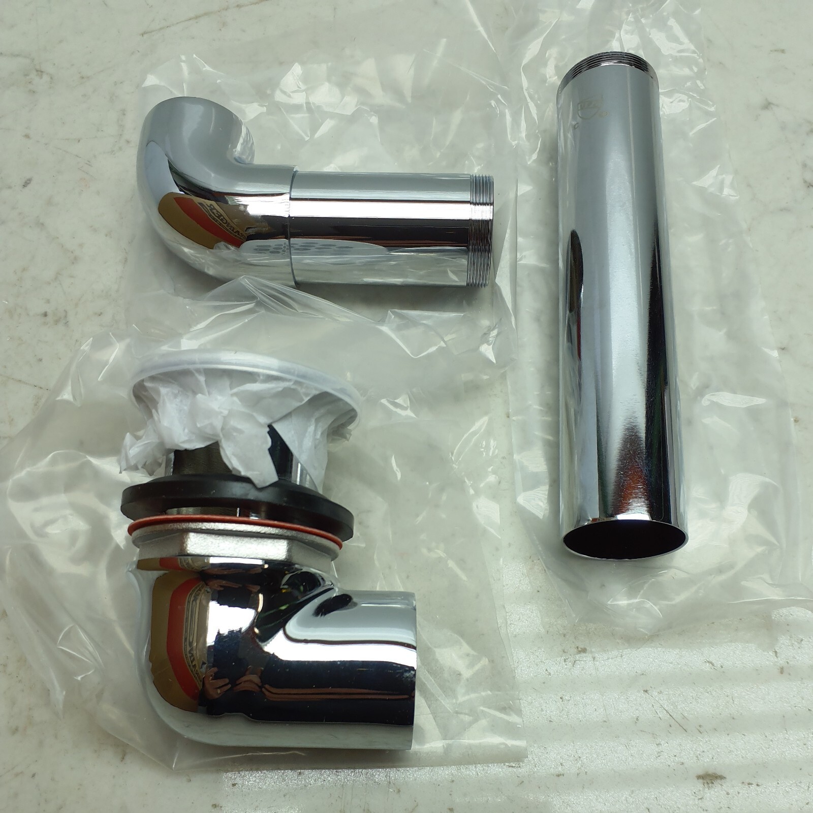 Jones Stephens Chrome Plated 1-1/4" Handicap Lavatory Drain D70101 gallery