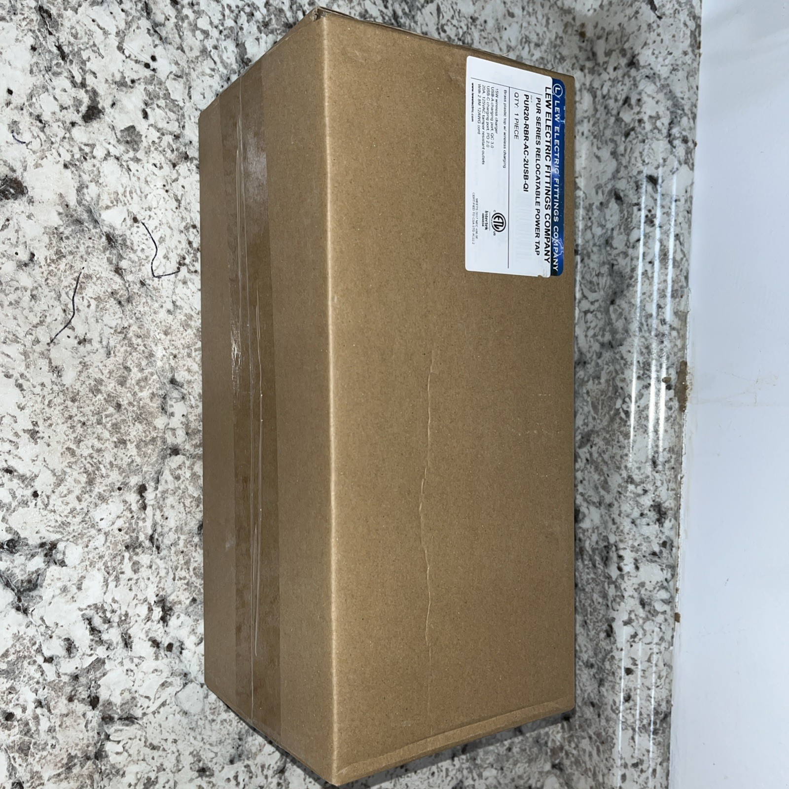 Lew PUR Series Relocatable Power Tap PUR20-RBR-AC-2USB-QI gallery