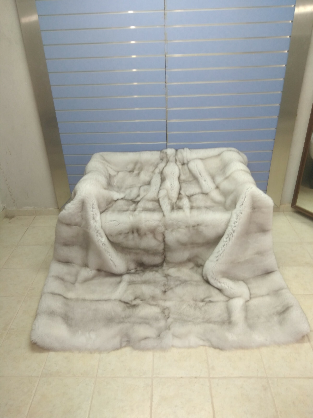 Luxury Full Skin "Blue Fox Fur Throw Real Fur Skin To Skin Fox Blanket gallery