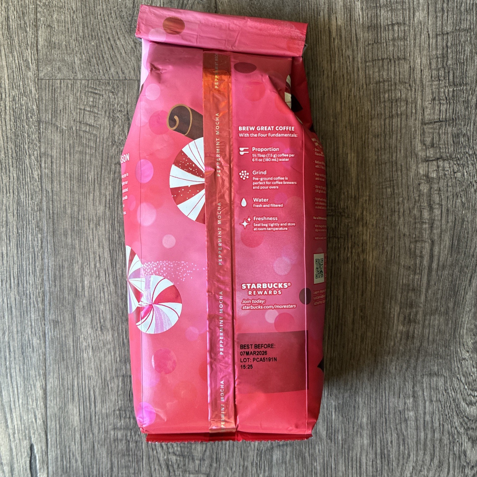 Starbucks Peppermint Mocha Coffee Limited Edition gallery