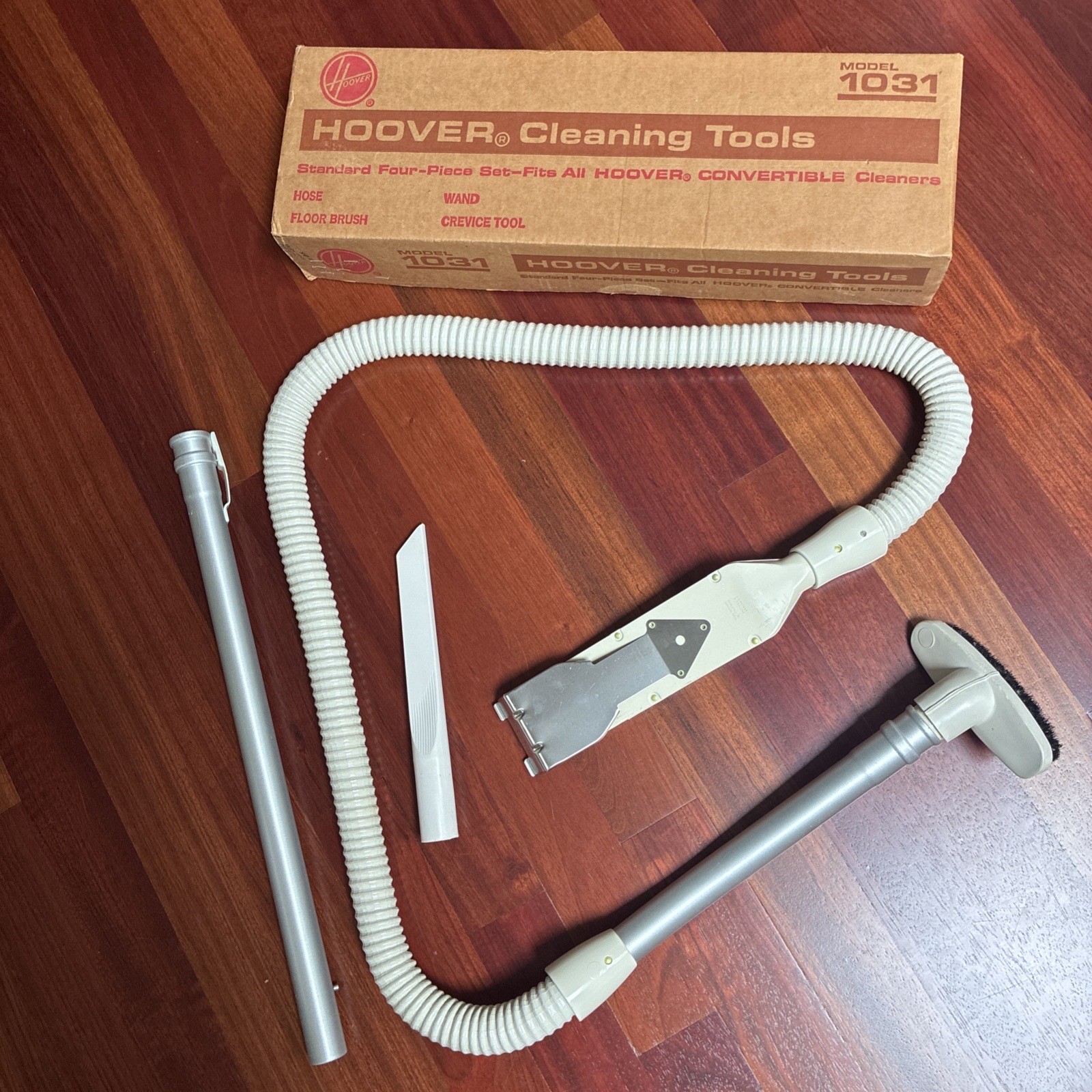 Hoover 1031 4-Piece Cleaning Tool Set For Convertible Upright Boxed gallery