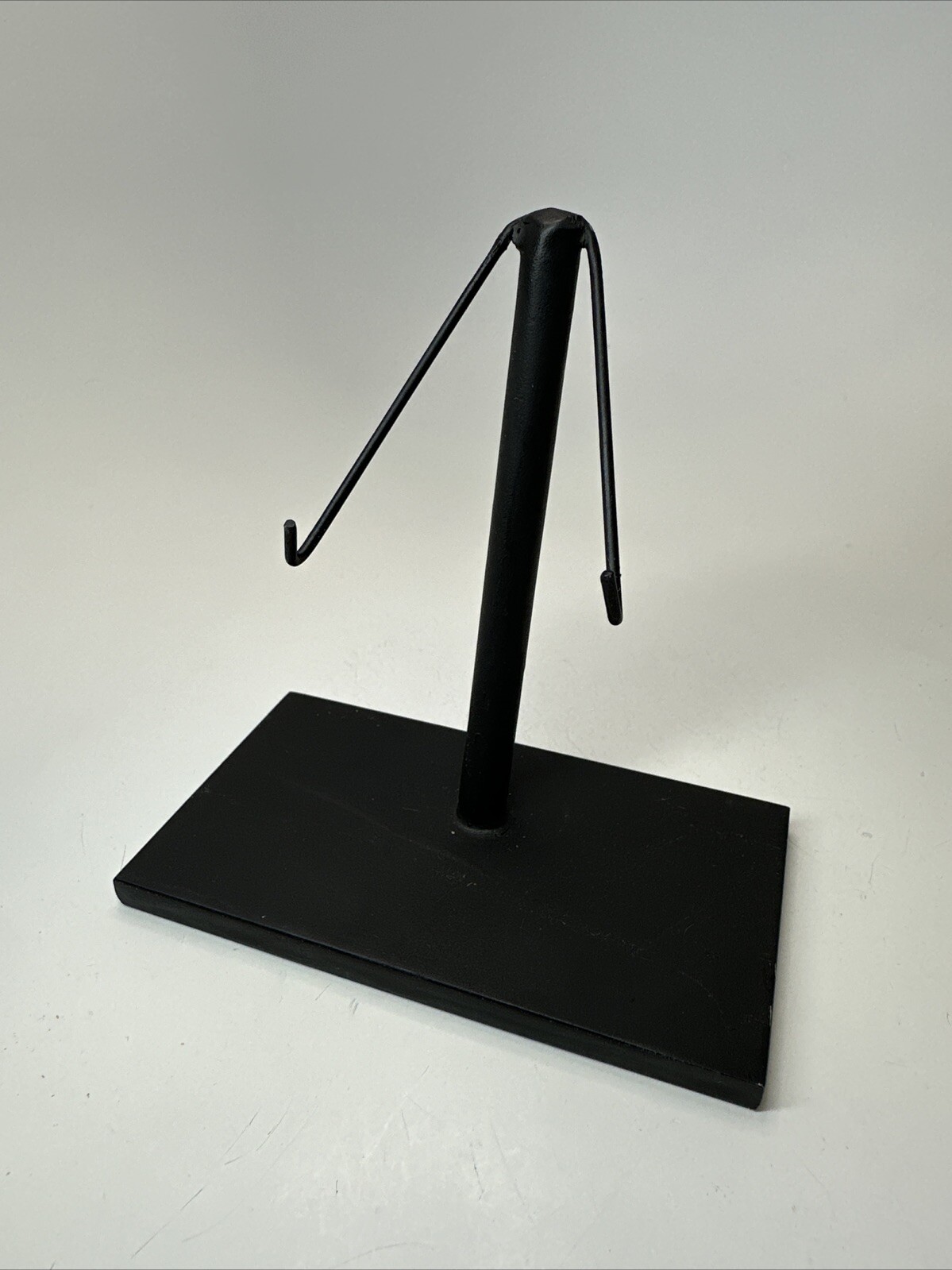 Modern Minimalist Display Stand - Aluminum - Megalodon Shark Teeth gallery
