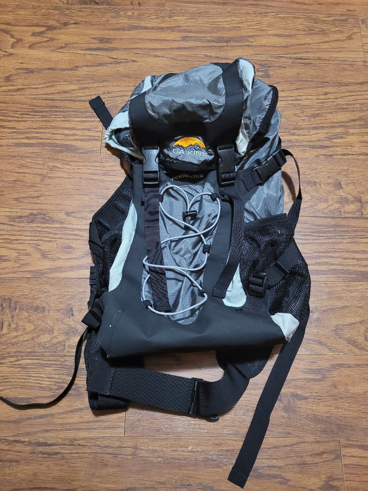 Da Kine Perimeter Outdoor Backpack Some Flaws!