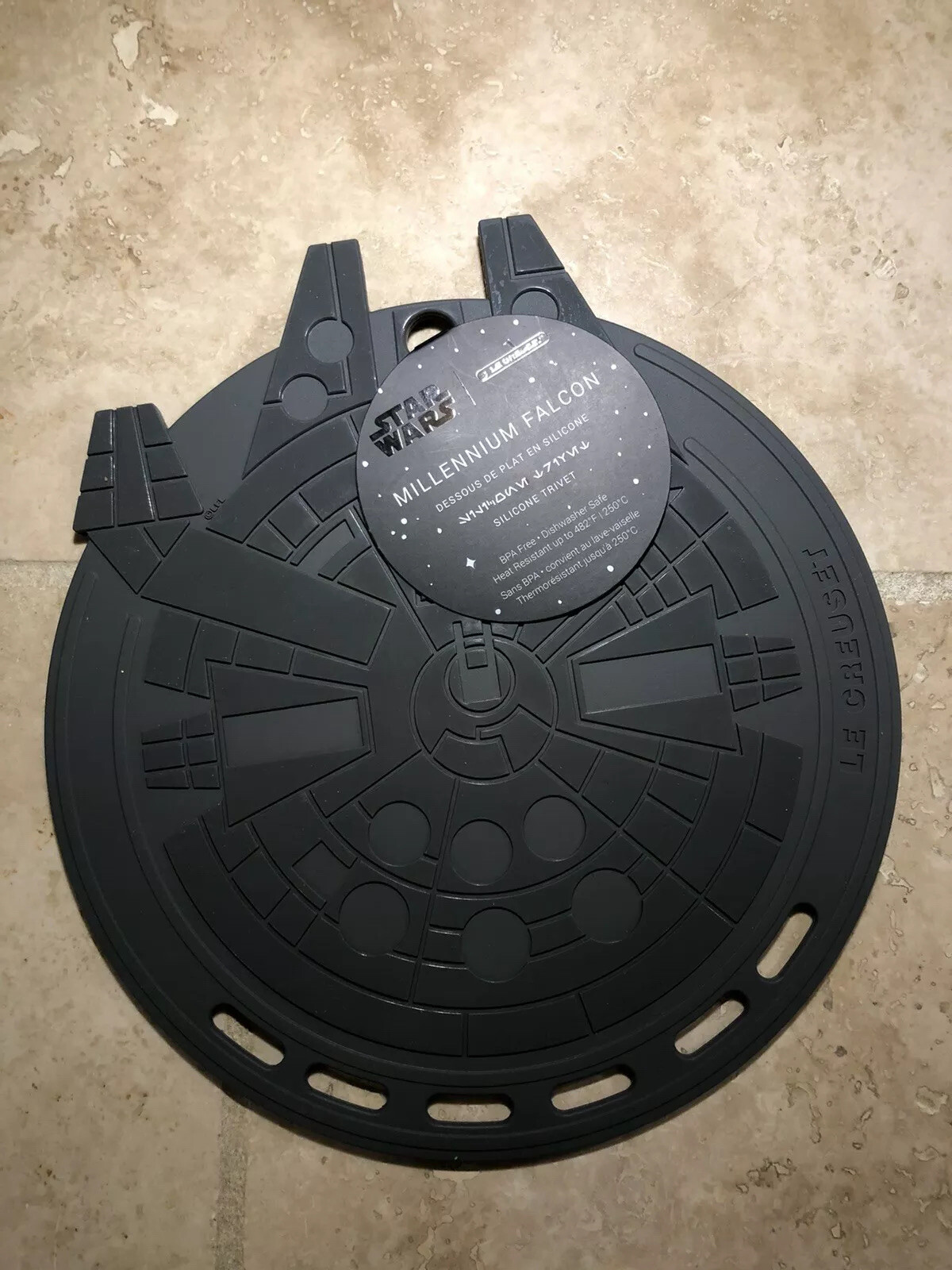 "Star Wars" LE CREUSET Millennium Falcon Dark Gray Silicone Trivet NWT Hot Pad gallery