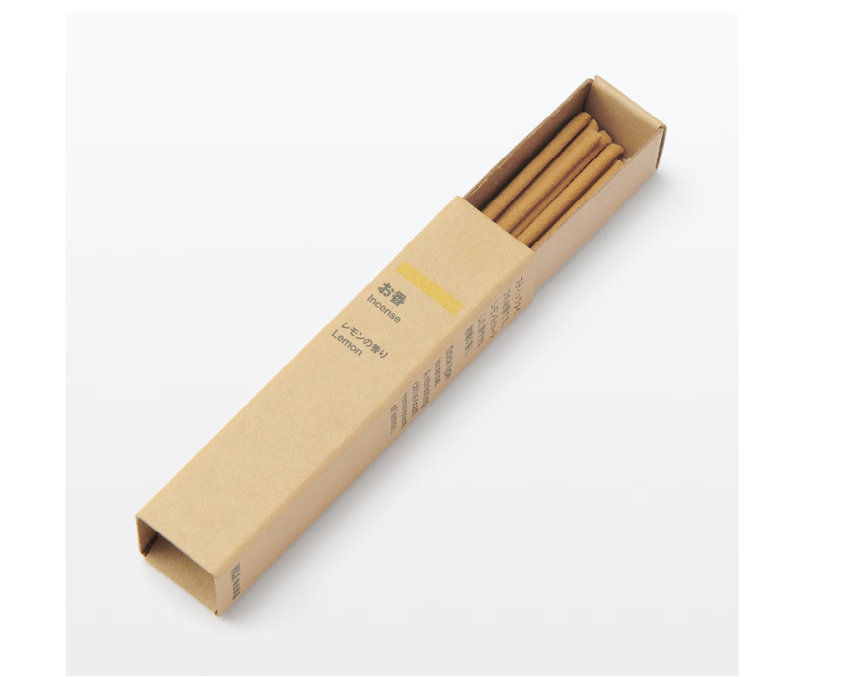 [MUJI] Lemon Aromatherapy/Room Fragrance Incense - 12 Sticks Per Pack gallery