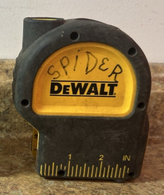 Dewalt DW082 Type 2 Laser Plumb Bob Self Leveling Level Preowned Free Shipping