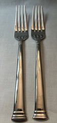 2 Lenox Eternal Glossy Stainless Dinner Forks Korea 8”