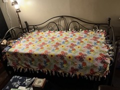 Handmade Handtied Single Layer Butterfly Bumblebee Flower Fleece Blanket 66”x48”