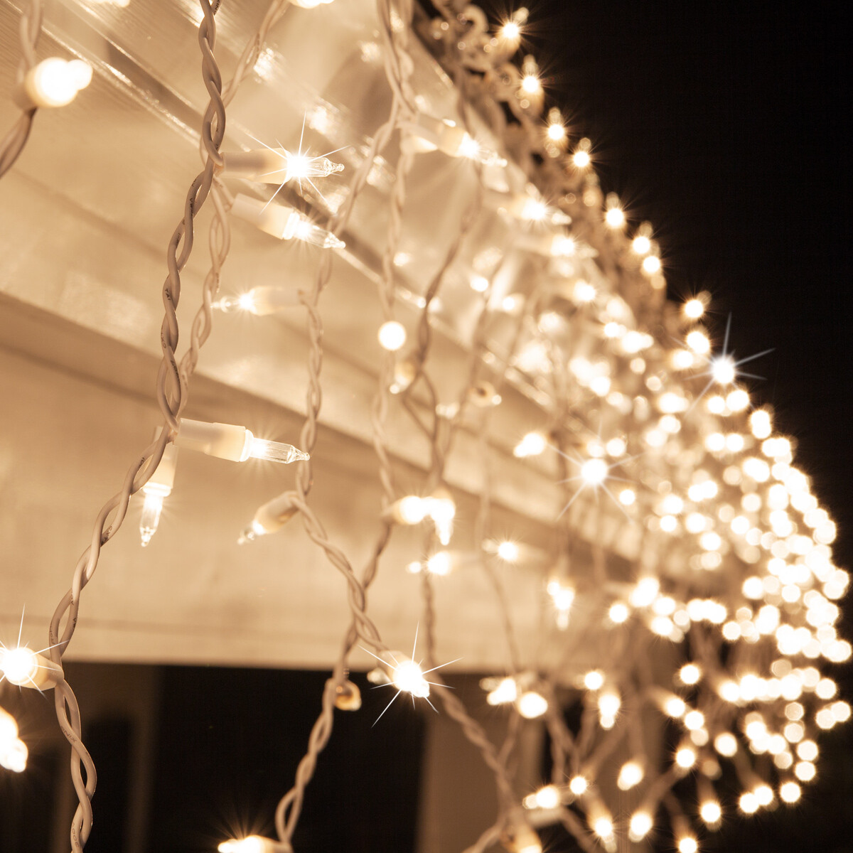 150 Icicle String Lights Indoor Outdoor Christmas Icicle Lights White Wire 8.5ft gallery