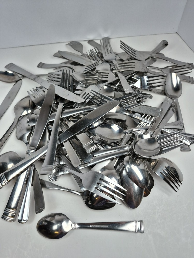 7 Lbs Mixed Stainless Silverware Farberware Rogers Winco & 2 Cake Servers