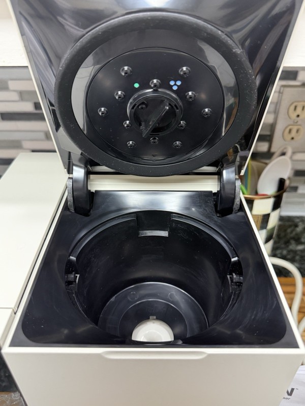 Fellow Aiden Precision Coffee Maker 10-Cup Thermal Carafe Sesame Open Box ! Read gallery