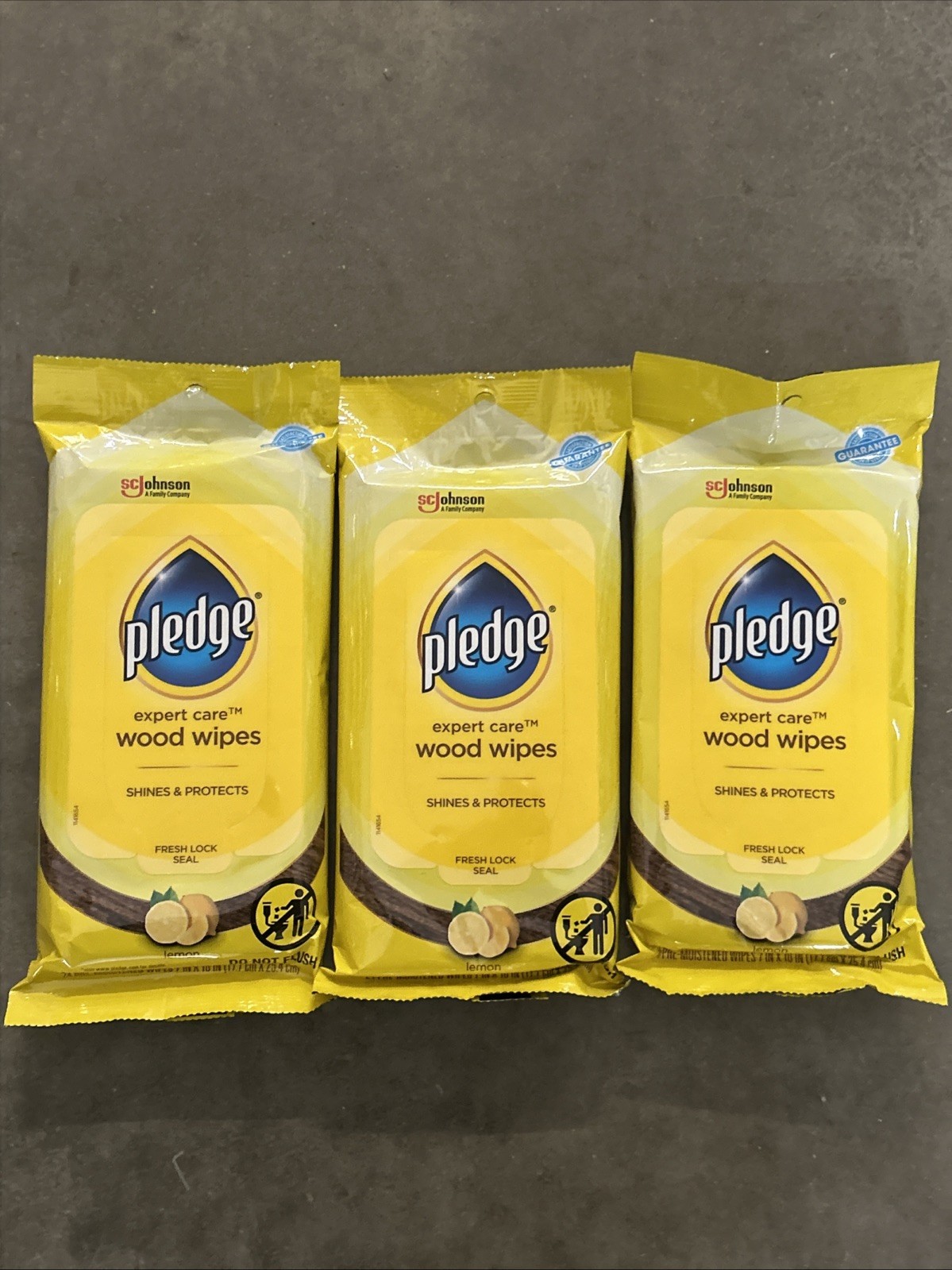 3 PACKS Pledge 72807 Lemon Scented Pre-Moistened Cloth Wipes 7"×10" 24 count gallery