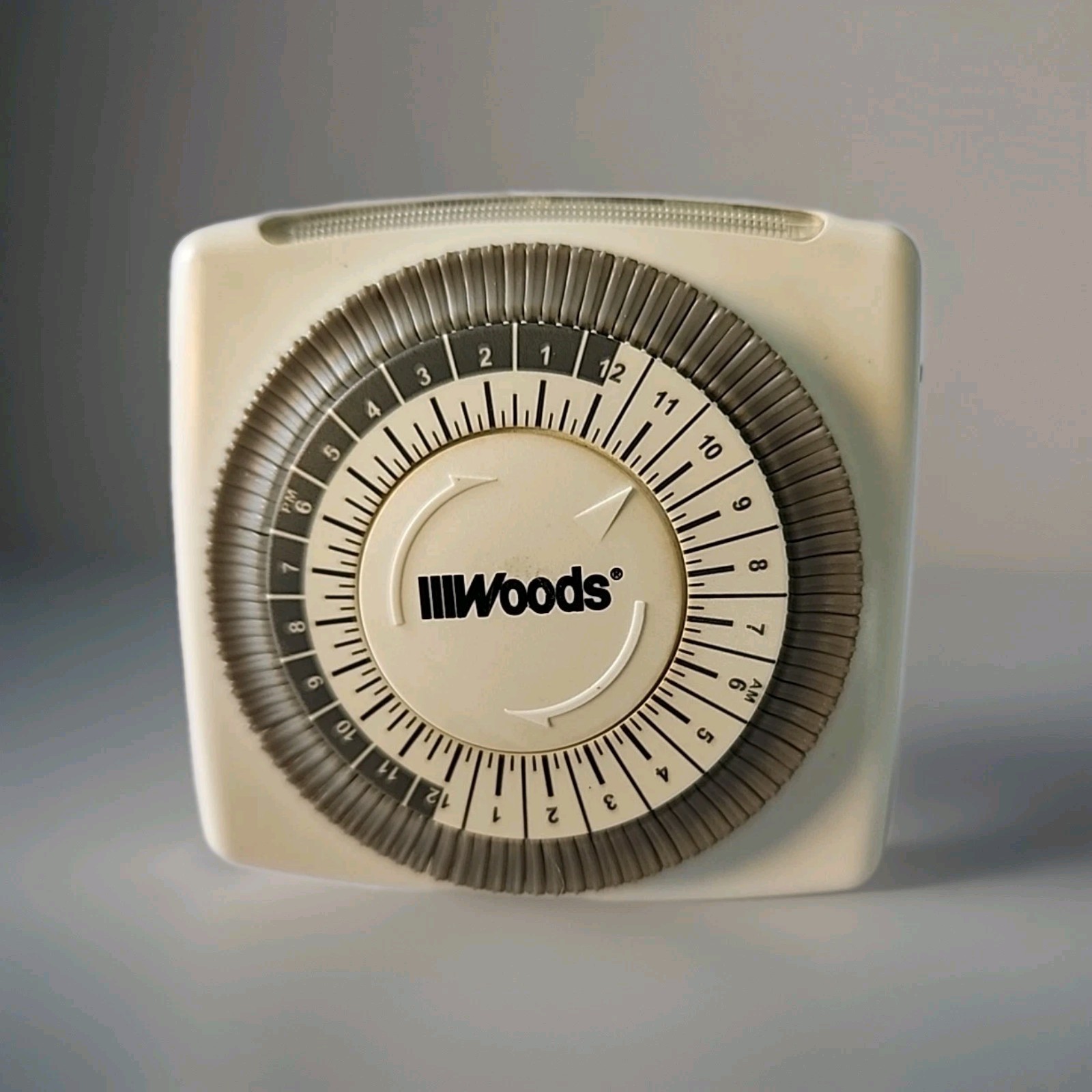 Woods Heavy Duty Electrical Timer Plug-In 125Vac 60Hz Easy To Use gallery