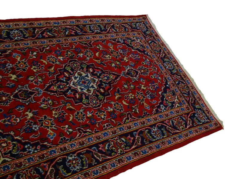 Keshan - 147 x 102 cm - Professionally Cleaned - Hand-Knotted Oriental Rug gallery