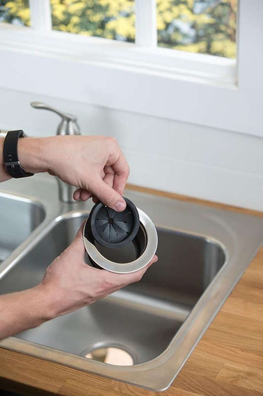 Waste King EZ Mount Garbage Disposal Stopper & Splash Guard Black 1025 gallery