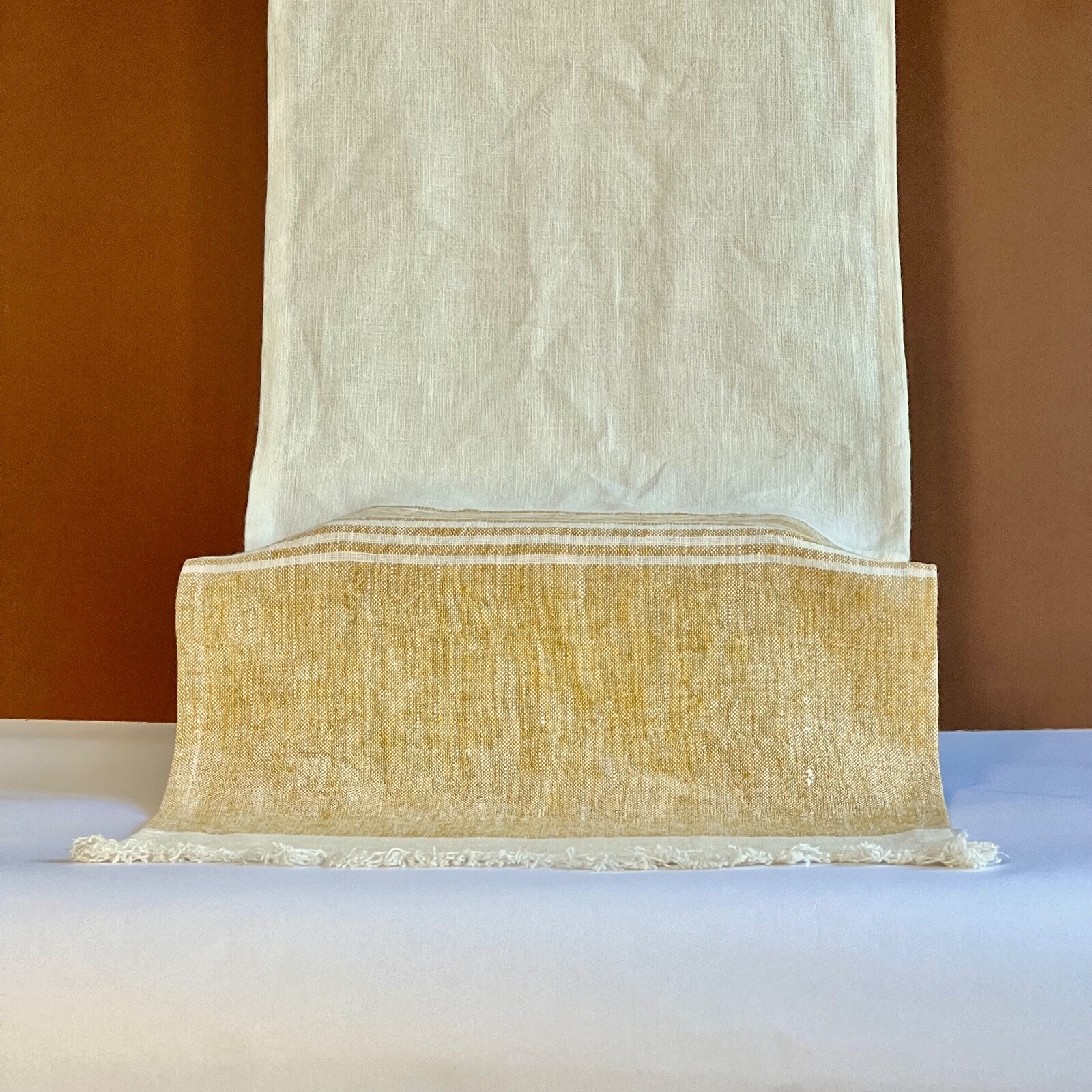 Pure Luxury Linen Table Runner 16 x 77 Inches 100% Linen NWOT gallery