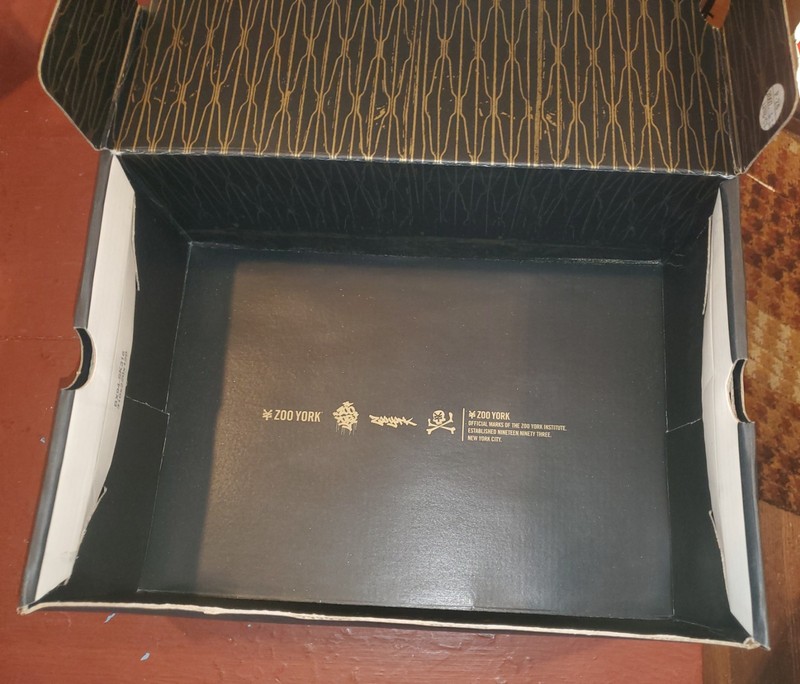 ZOO YORK EMPTY SHOE BOX - BOX Size 8 (EMPTY SHOE BOX! NO SHOES!) gallery