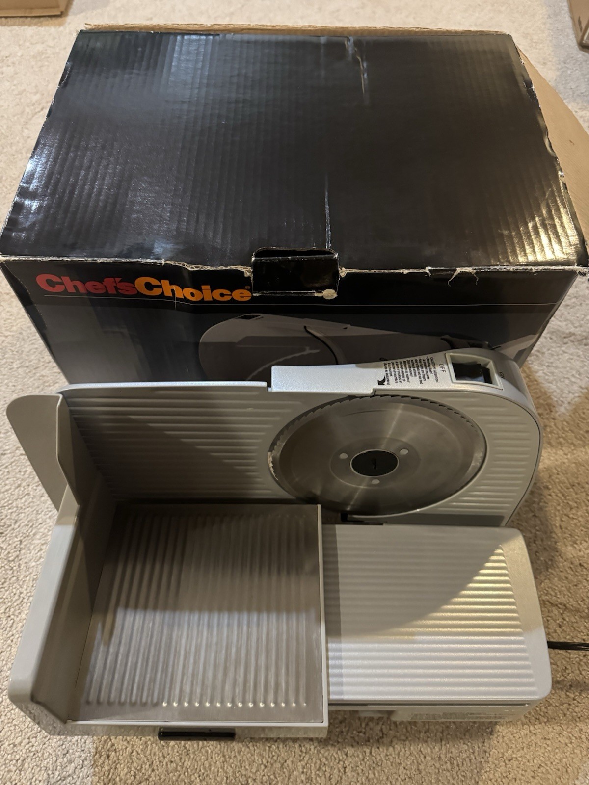 Chef’s Choice Electric Food Slicer Model 609 - Works Great gallery