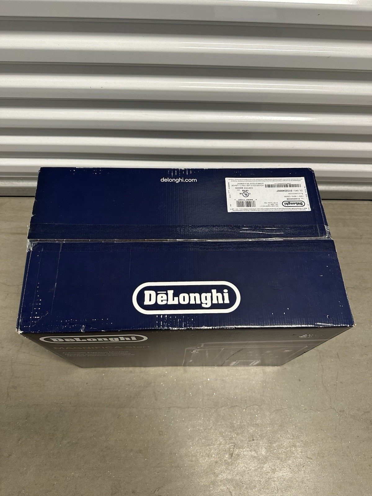 DeLonghi Magnifica Start Automatic Coffee and Espresso Machine w/Milk Frother gallery