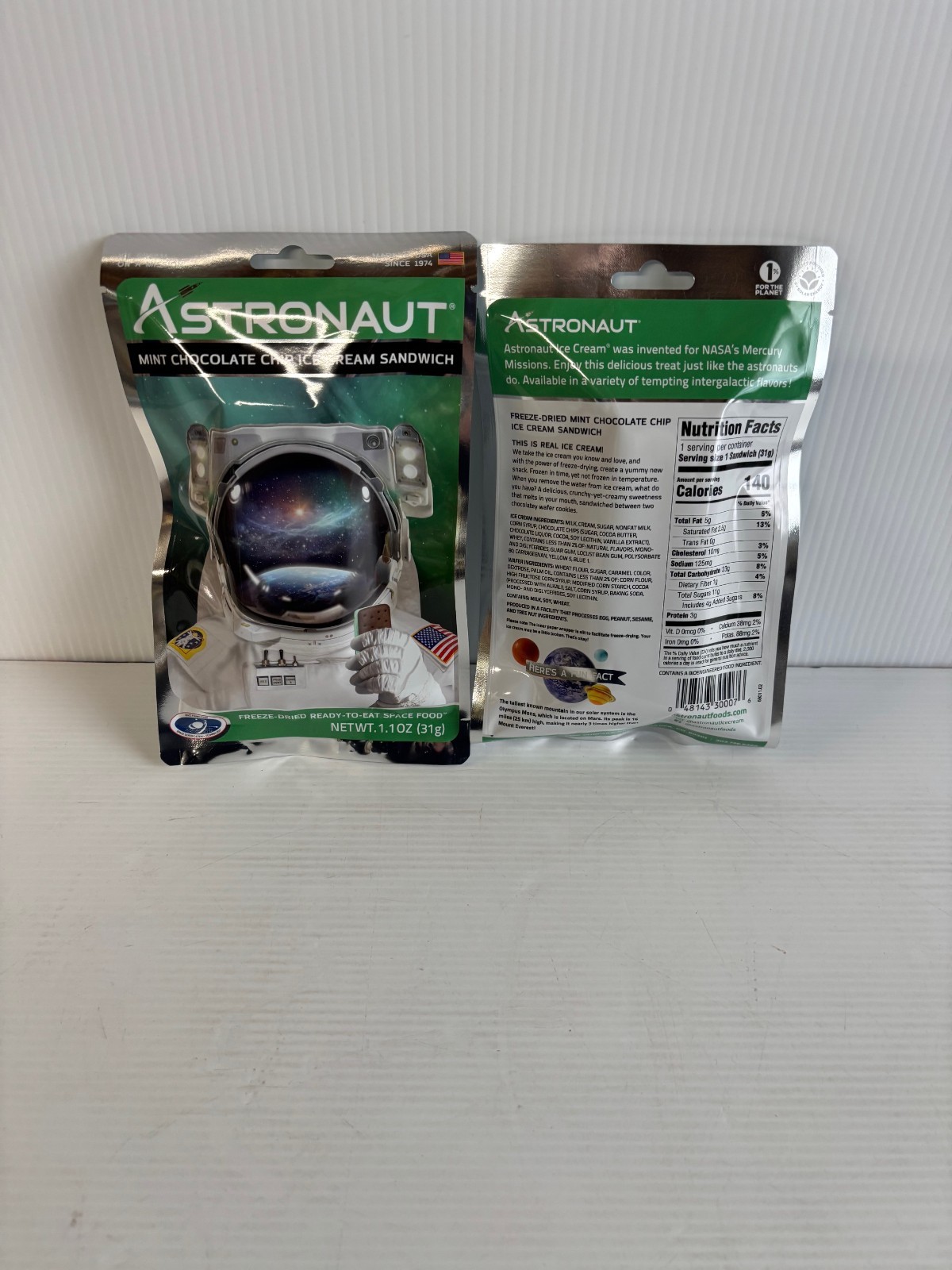 Astronaut Freeze-Dried Mint Chocolate Chip Ice Cream Sandwich 1.1 Oz Single Pack gallery