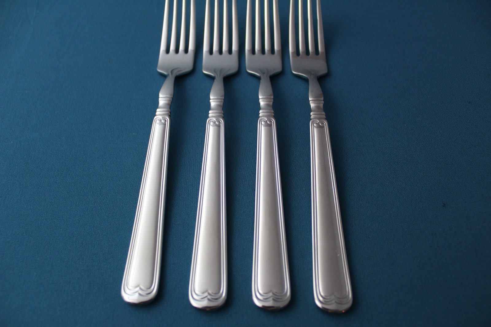 4 Dinner Forks JA Henckels VINTAGE 1876 Vietnam 18/10 Stainless NEW 7 7/8" gallery