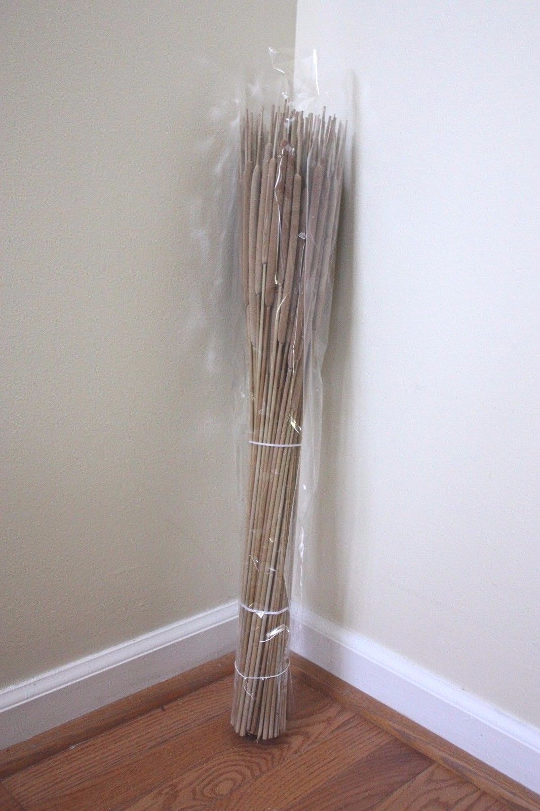 Light Brown Tan Cattails Decorative Floral Design Use 25-stem bun (1, 2, 3 bun) gallery