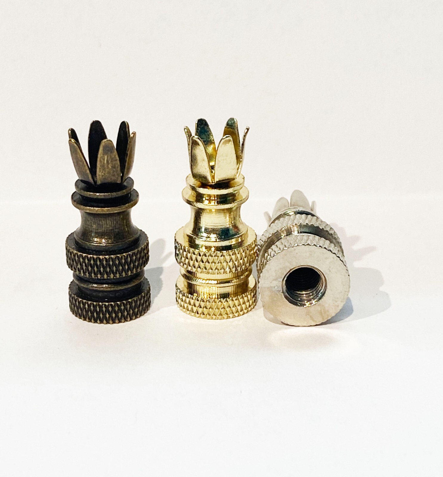 DIY~ POLISHED BRASS FINISH, 6-PRONG LAMP SHADE FINIAL BASE (FITS MOST HARPS) gallery