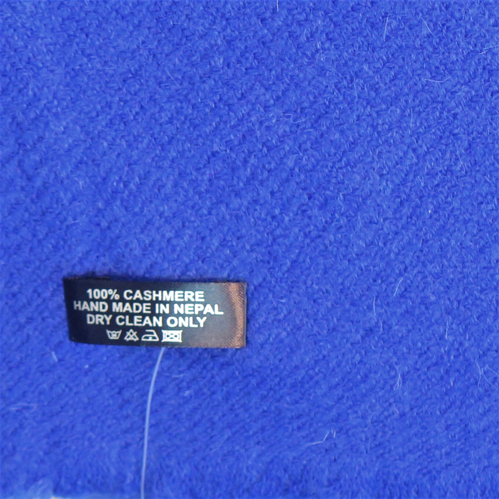 Cashmere|4 Ply|Throw/Shawl|Hand Loomed|Nepal|1 Color | Royal Blue gallery