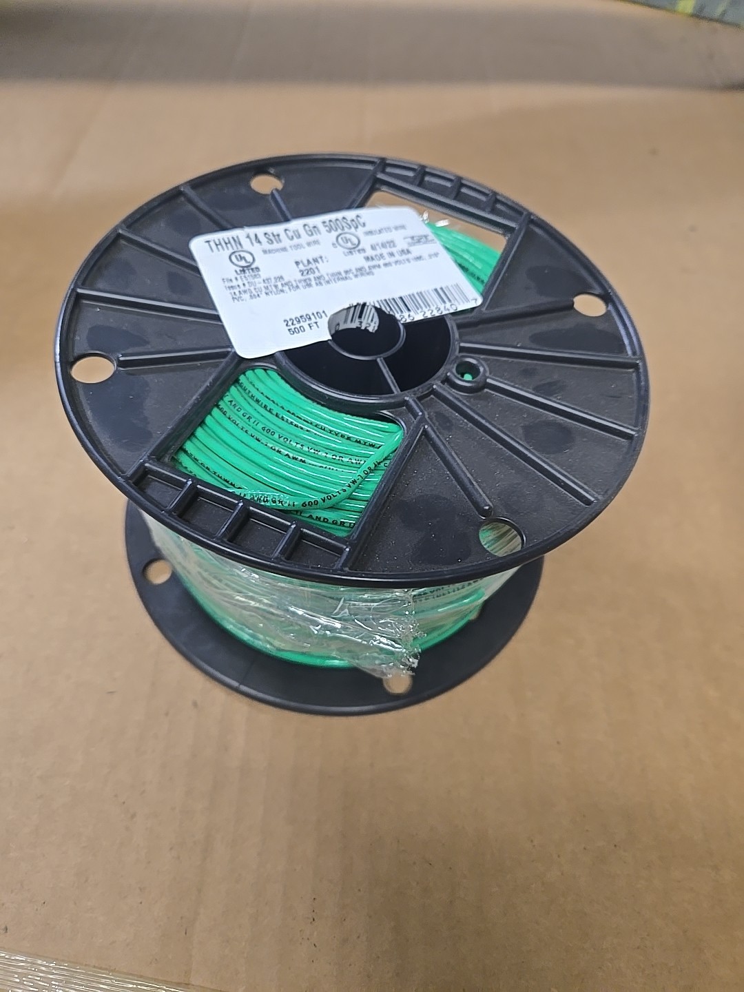 Southwire 14GRN-STRX500 Stranded Single Building Wire, 14 AWG, 500 ft, 15 mil gallery