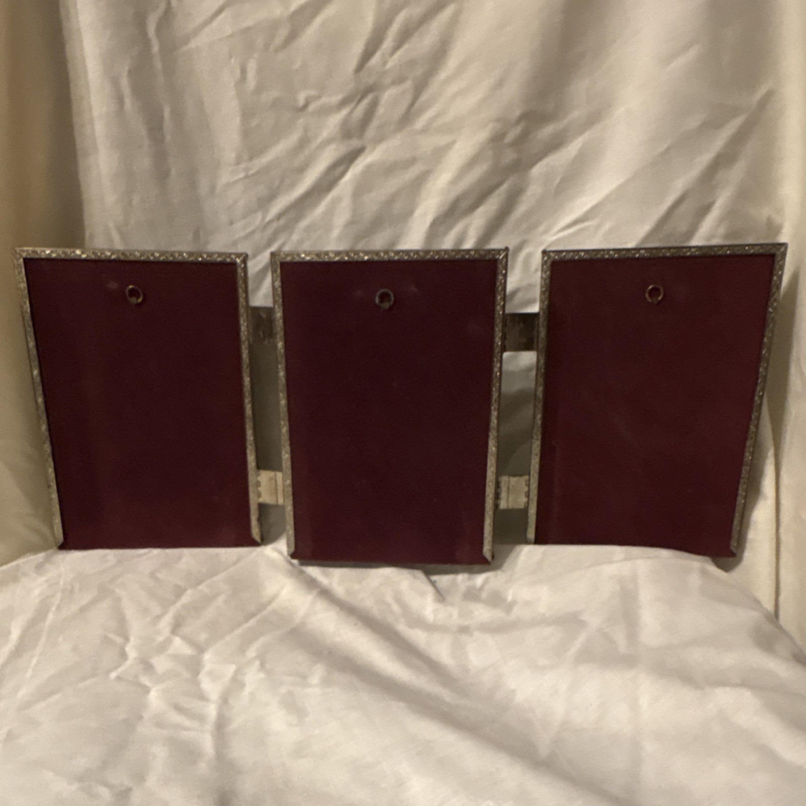 Ornate Silver Metal Tri-Fold Rectangle Picture Frame Vintage Less Than 12in gallery