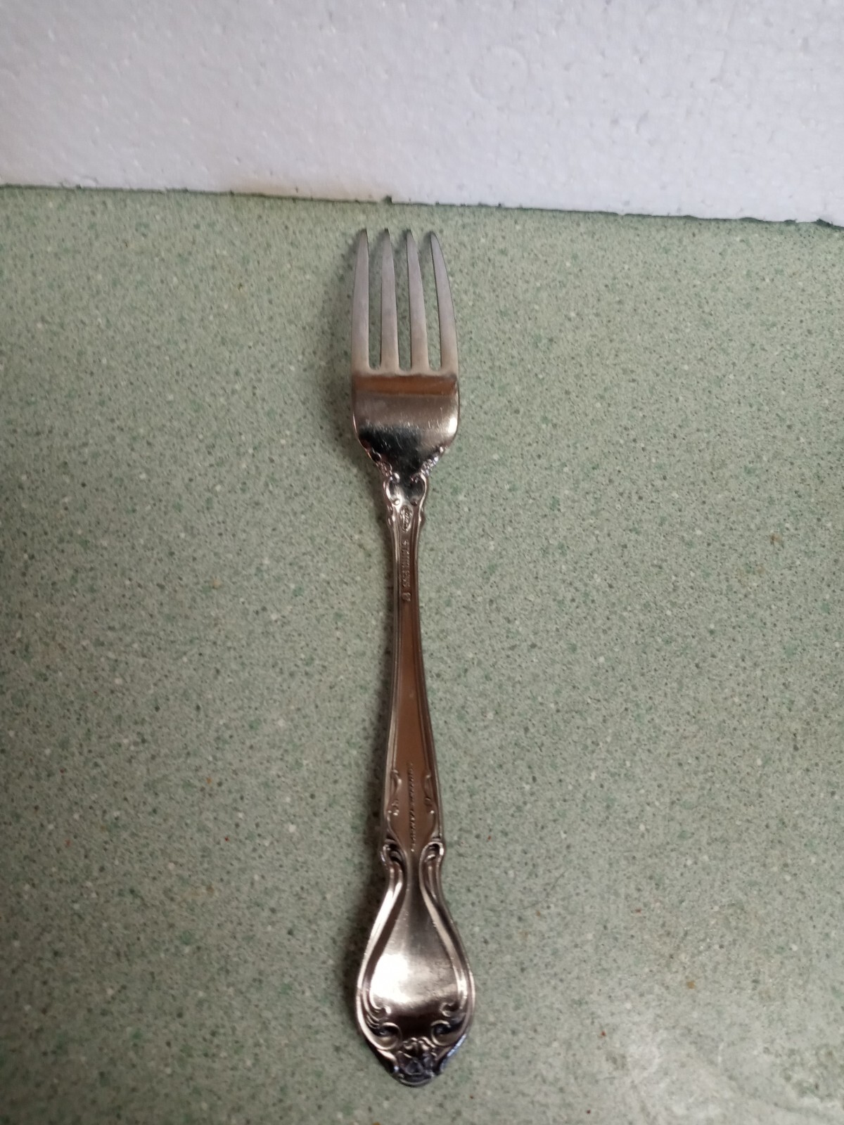 International Lyon QUEEN'S FANCY Stainless Dinner Fork 7 1/4 Multiple Available gallery