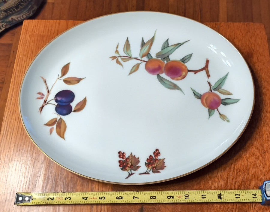 Royal Worcester 1986 Evesham Vale Large Oval Serving Platter 15" VERY NICE