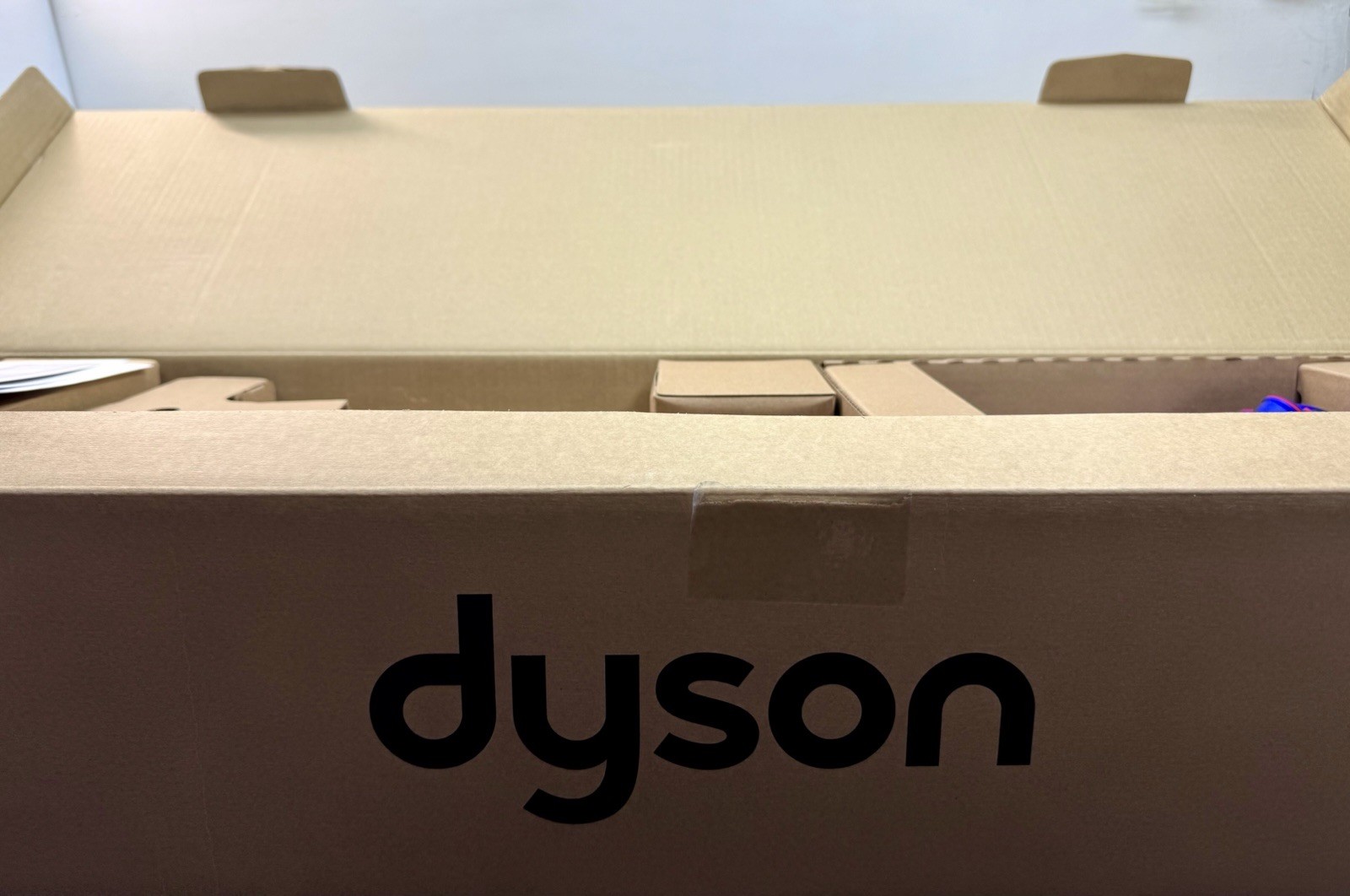 Dyson v15 Detect gallery