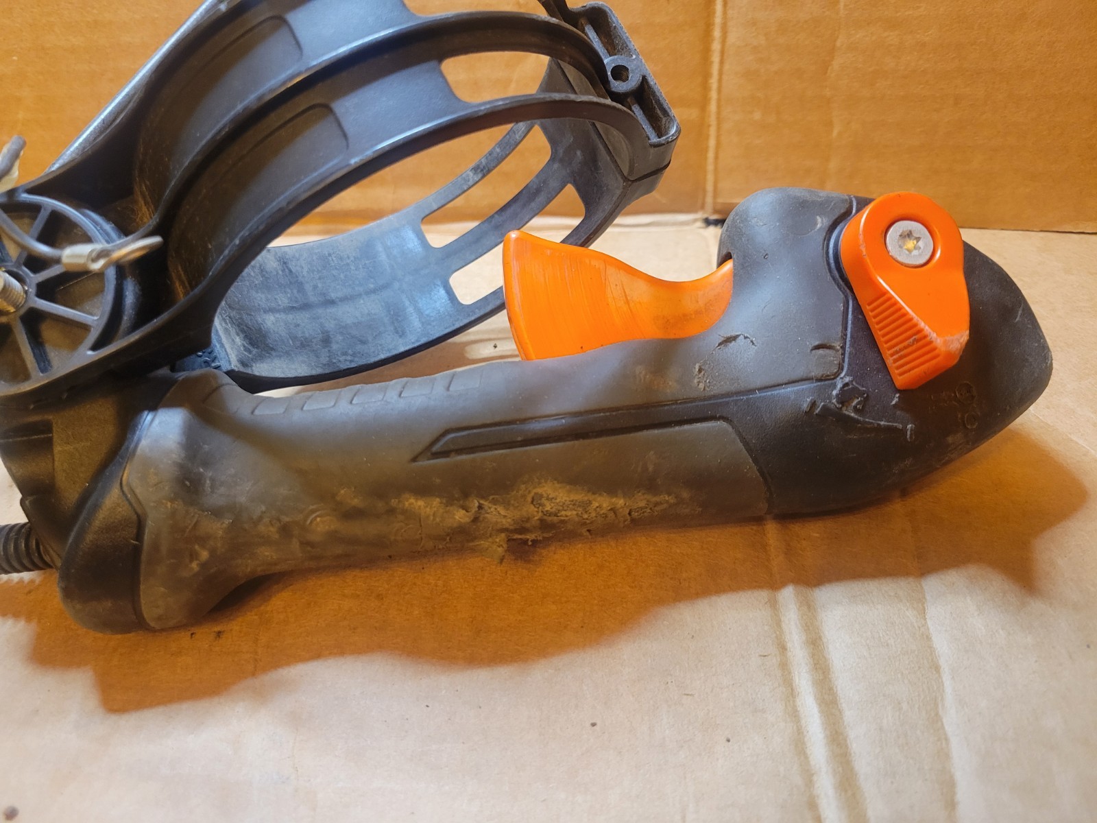 USED GENUINE TUBE MOUNT THROTTLE CONTROL ECHO PB-7910T P021054600 V043001230 gallery
