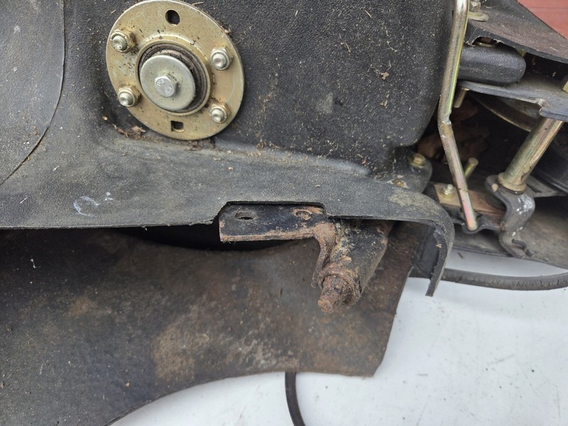 John Deere PWRFLO 48MOW Blower Unit Part Used See Details And Pictures gallery