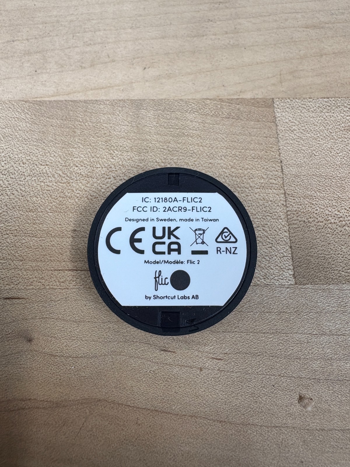 Flic 2 Smart Button Red - 2nd Gen Bluetooth Wireless Trigger for HomeKit Alexa gallery