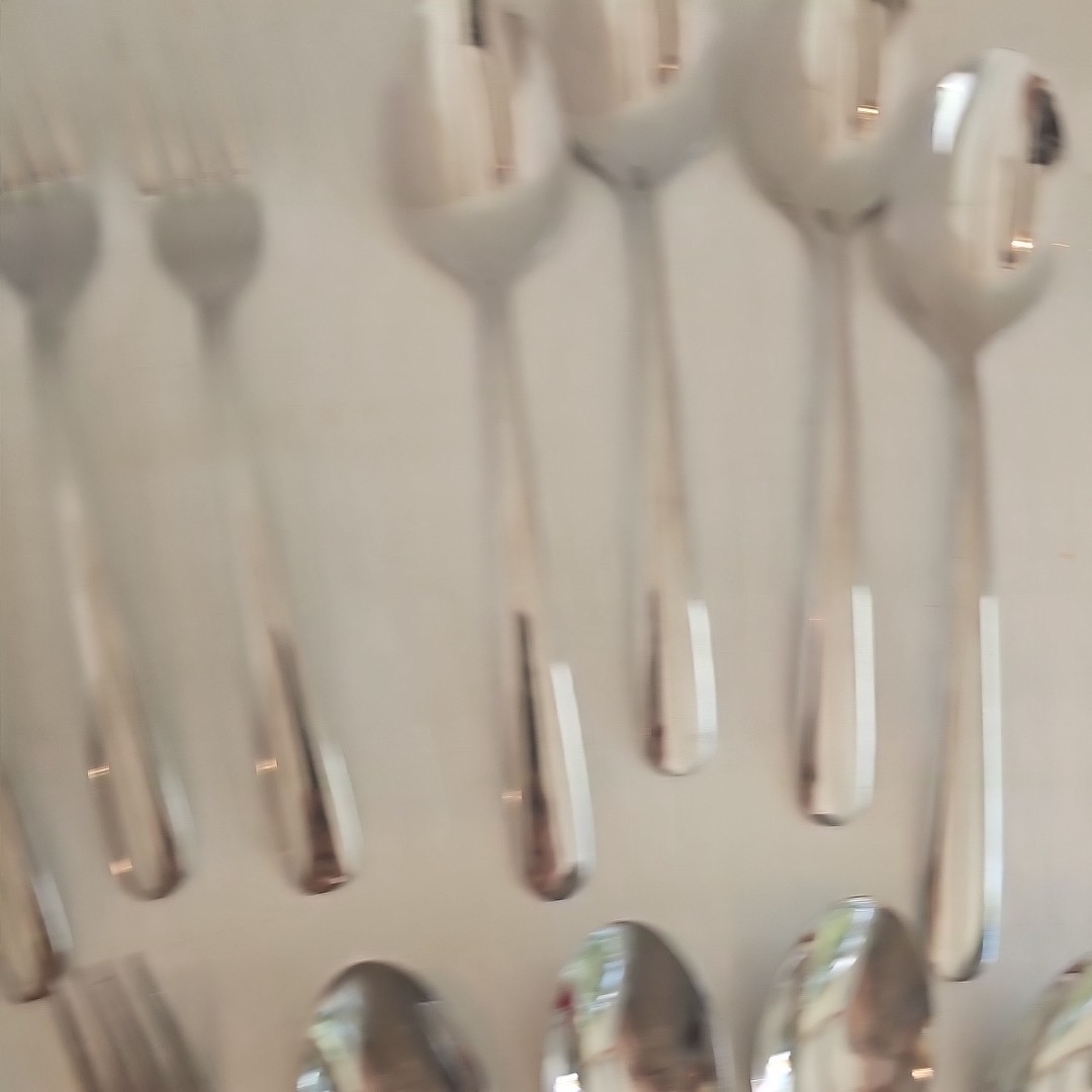 Stainless Flatware Everyday Use 18 Piece Set Glossy gallery
