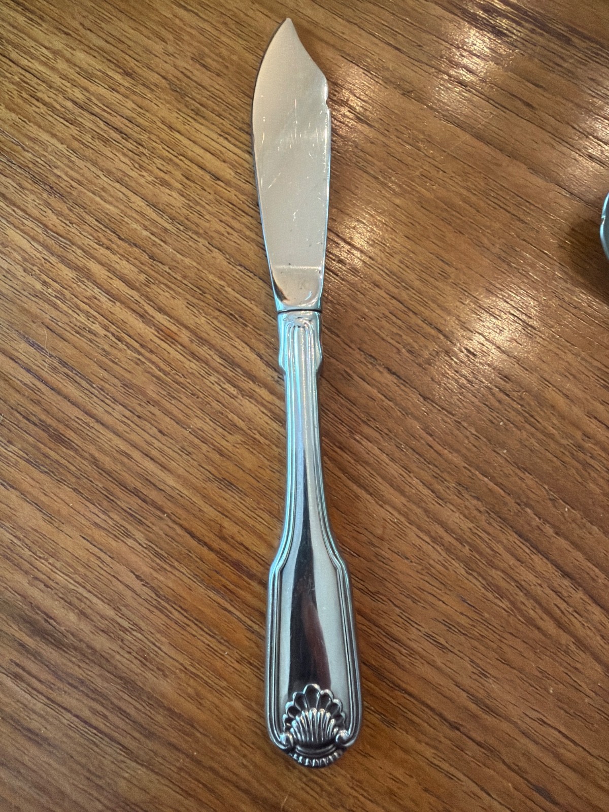 Oneida CLASSIC SHELL Master Butter Knife & Sugar Shell Spoon Stainless CUBE gallery