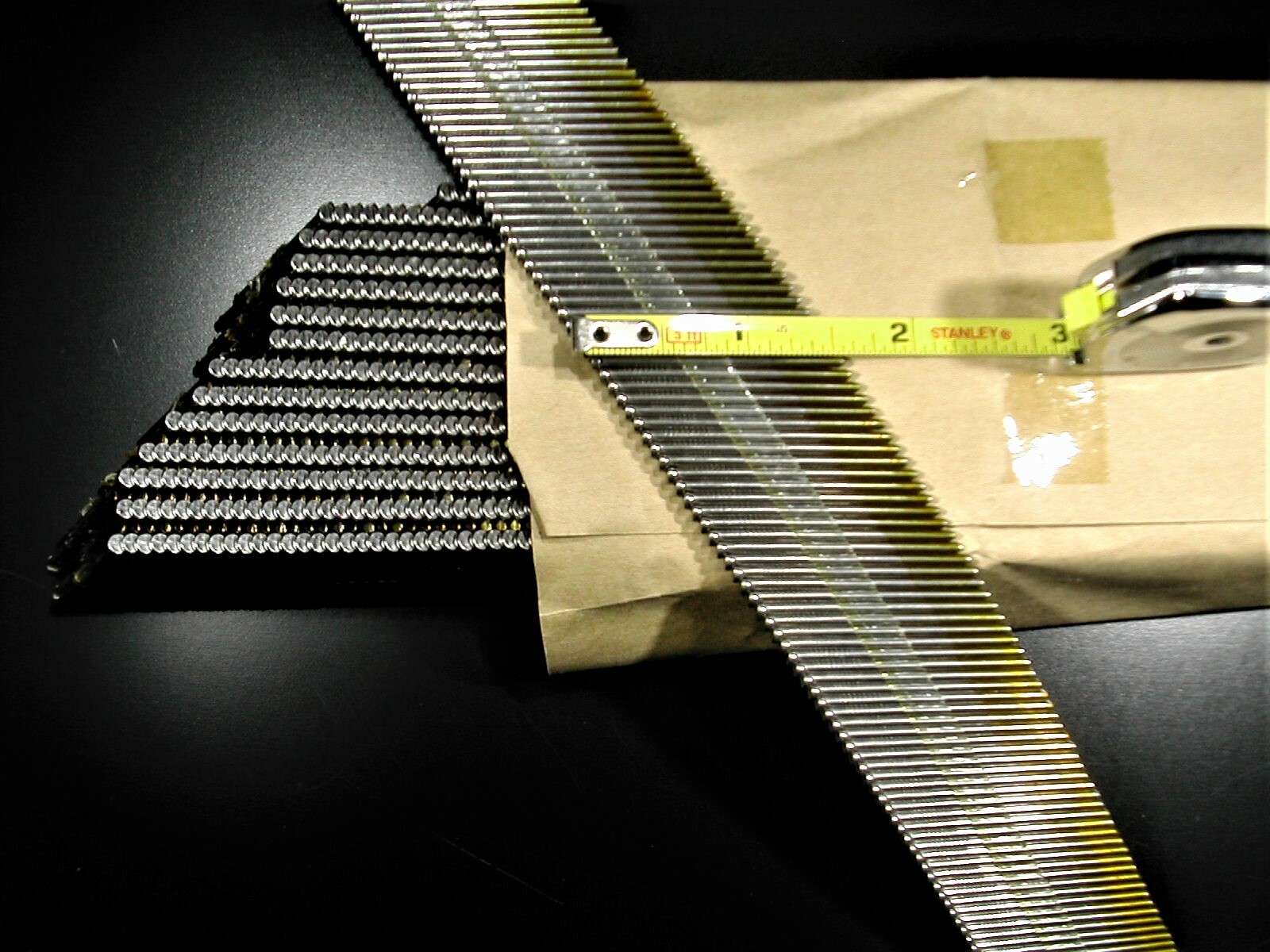 Angle Finish Nails 15 Gauge Plain Finish 1-1/2" Long 4000 pcs gallery