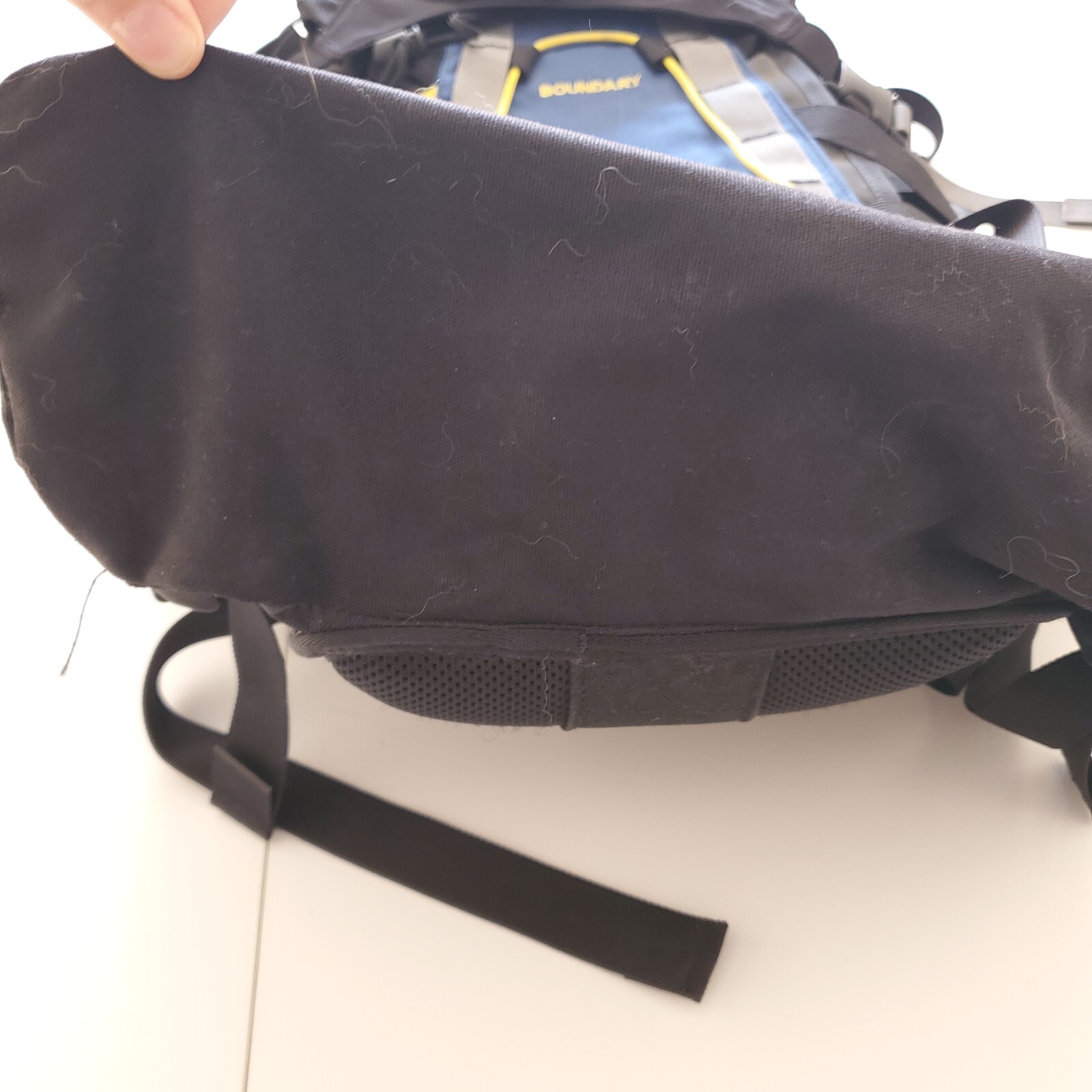 Mountainsmith Boundary Internal Frame Backpack Hiking Outdoor Black Blue Padded 3
