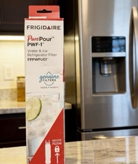 Frigidaire Model PWF-1 FPPWFU01 Replacement Refrigerator Water & Ice Filter NEW