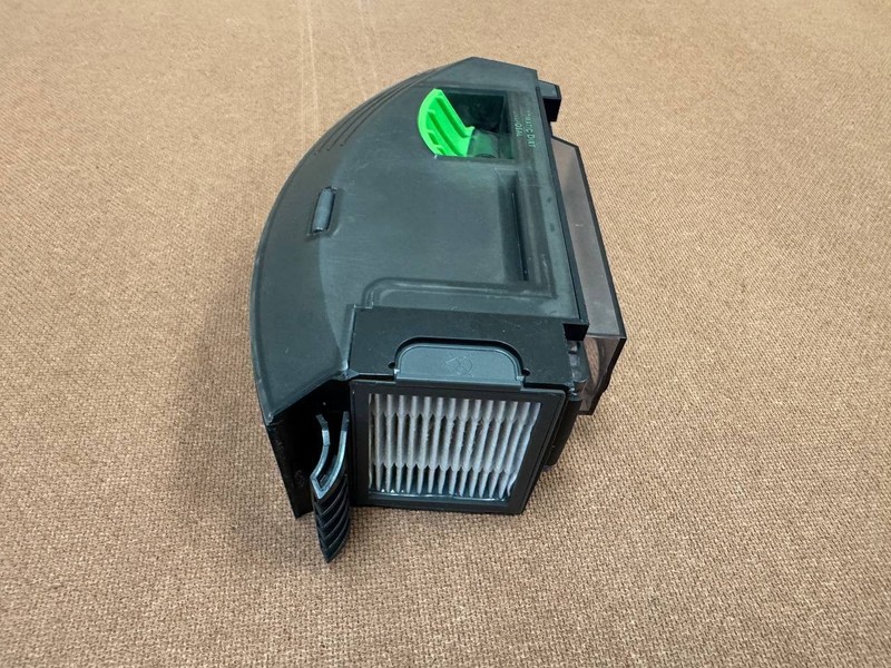 iRobot Roomba Dust Bin w/Automatic Dirt Disposal i1+ i3+ I4+ i5+ j5+ j6+ j7+ j8+ gallery